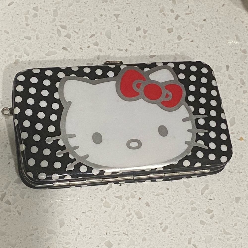 hello kitty wallet